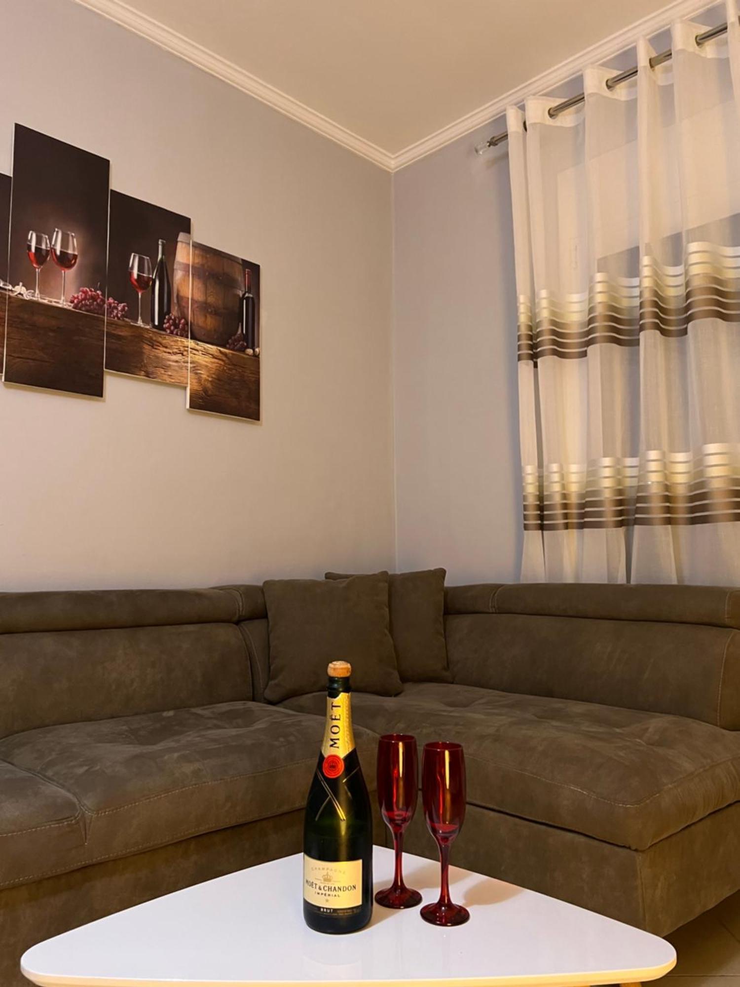 Sunset Apartments Lungomare Vlorë Extérieur photo